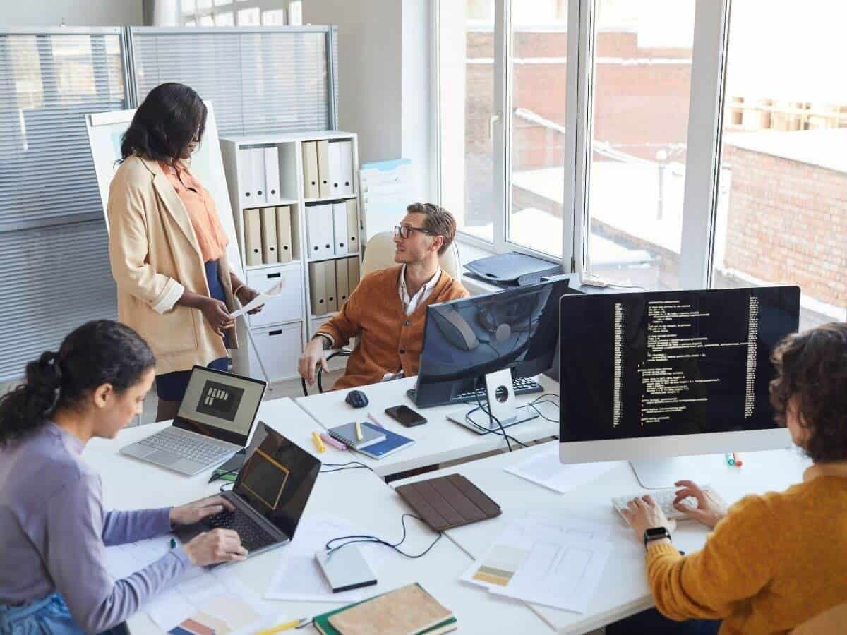 Types of Software Engineers (and How to Know Which One's Right for You) –  Custom Career Content | Toppel Career Cent…